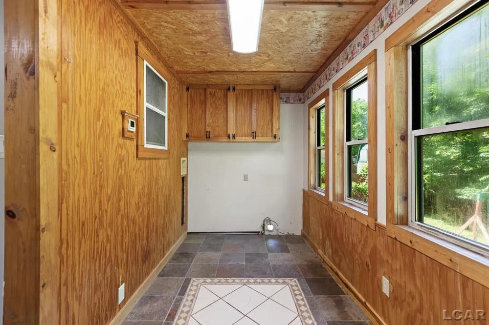 120 Sherman Street Brooklyn Village, MI 49286