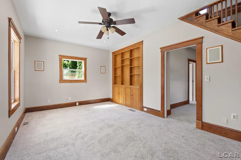 120 Sherman Street Brooklyn Village, MI 49286