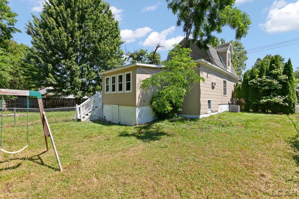 120 Sherman Street Brooklyn Village, MI 49286