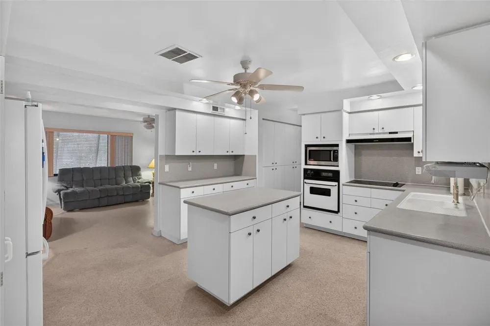 2012 RIPON DRIVE Clearwater, FL 33764