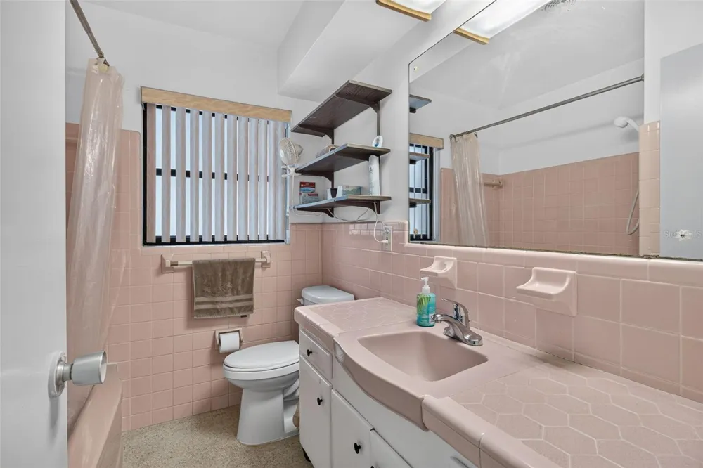 2012 RIPON DRIVE Clearwater, FL 33764