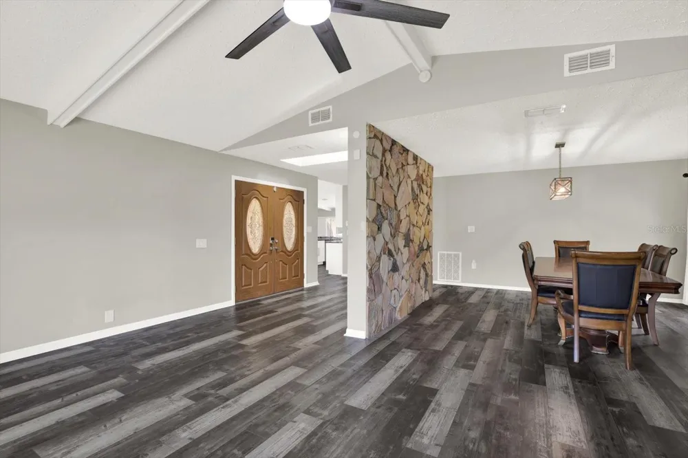7487 RIVER COUNTRY DRIVE Weeki Wachee, FL 34607