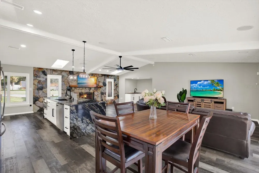 7487 RIVER COUNTRY DRIVE Weeki Wachee, FL 34607