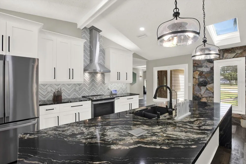 7487 RIVER COUNTRY DRIVE Weeki Wachee, FL 34607