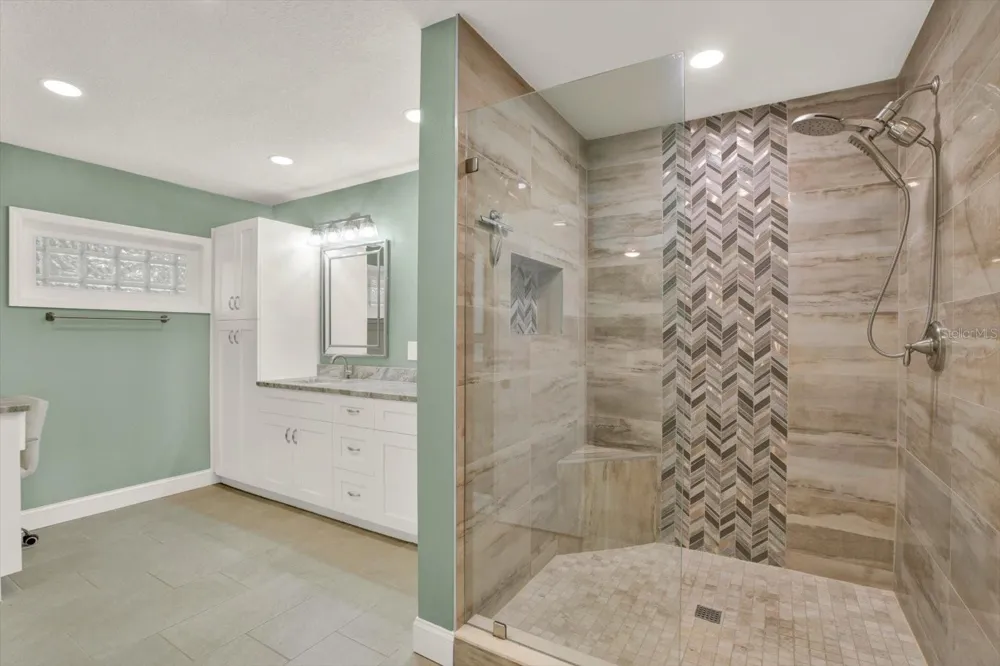 7487 RIVER COUNTRY DRIVE Weeki Wachee, FL 34607