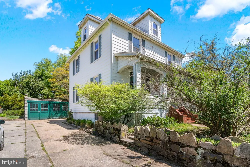 4310 BIDDISON LANE Baltimore, MD 21206