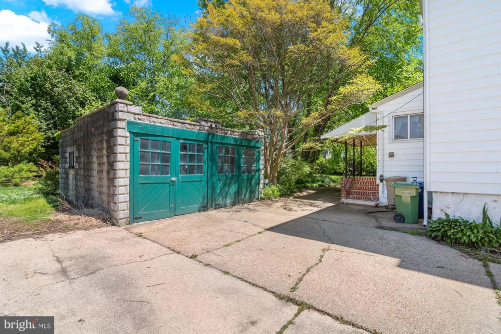 4310 BIDDISON LANE Baltimore, MD 21206