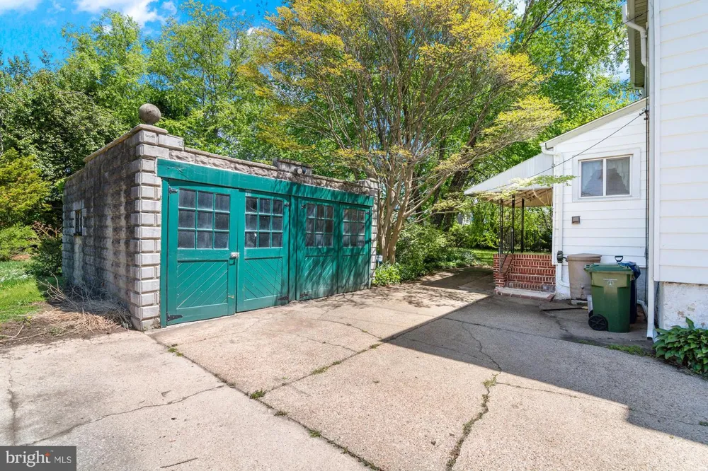 4310 BIDDISON LANE Baltimore, MD 21206