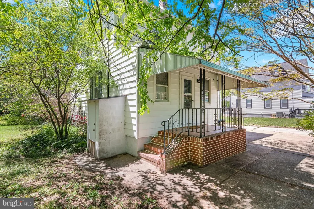 4310 BIDDISON LANE Baltimore, MD 21206