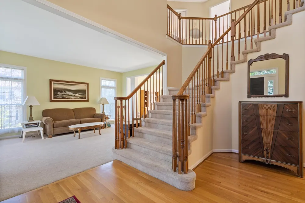17733 Rolling Woods Circle Northville, MI 48168