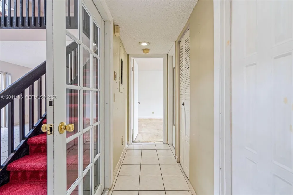 6233 NW 170th Ter Miami, FL 33015