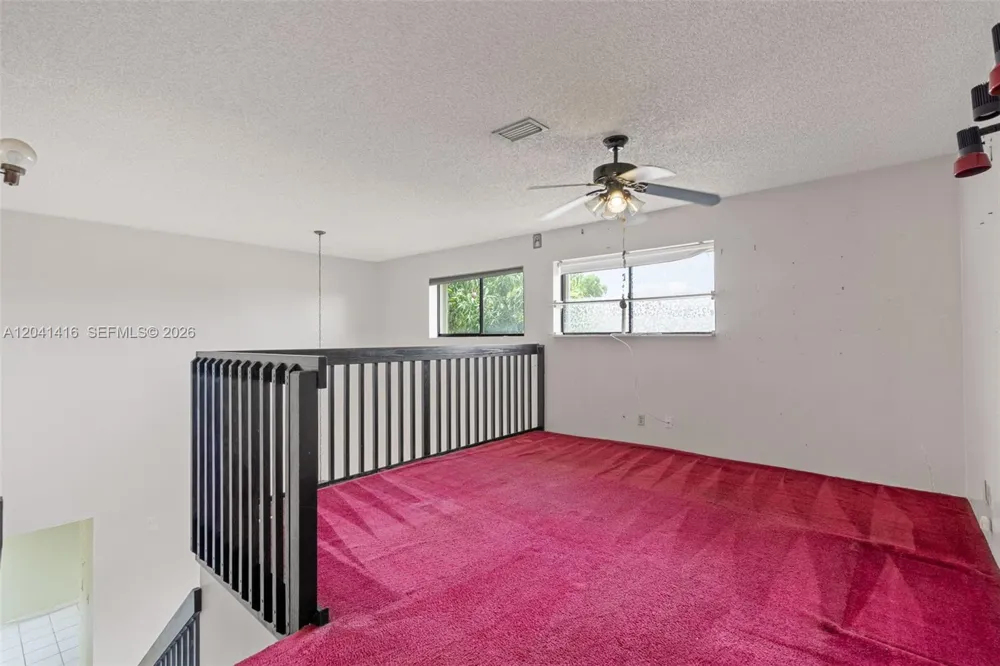 6233 NW 170th Ter Miami, FL 33015