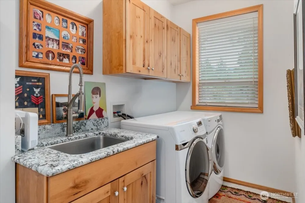 7371 Ridgeview Drive Chelan, WA 98816