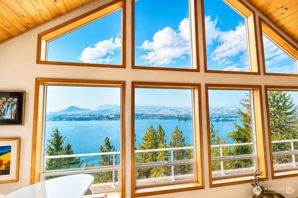 7371 Ridgeview Drive Chelan, WA 98816