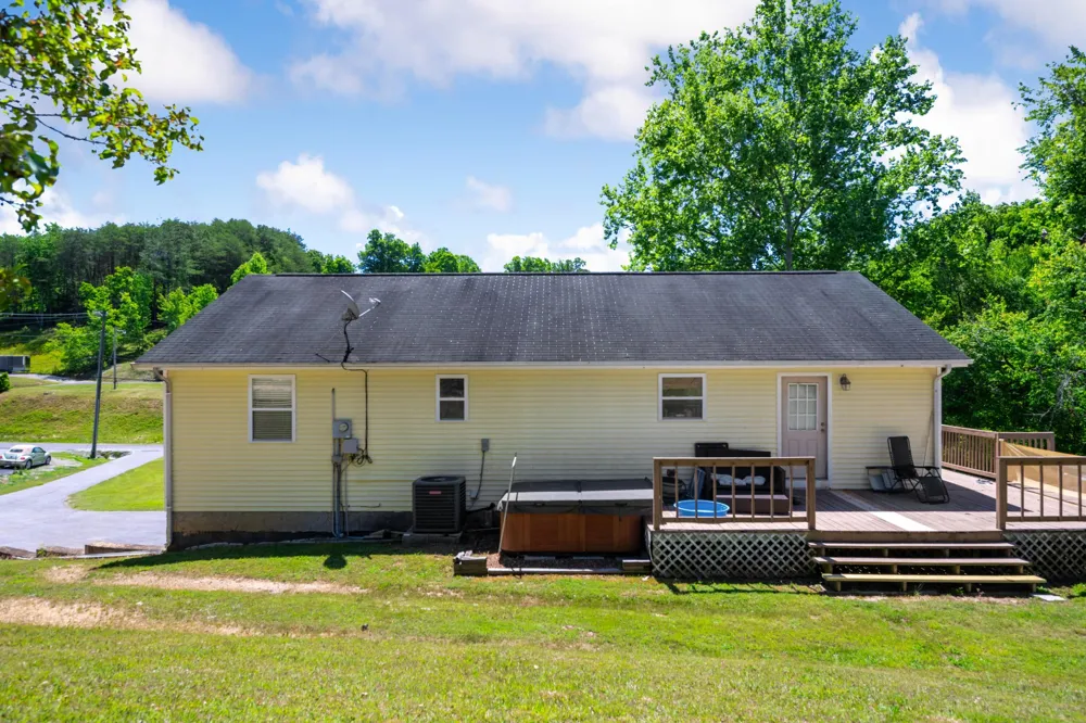 1045 Walnut Grove Church Road Dayton, TN 37321