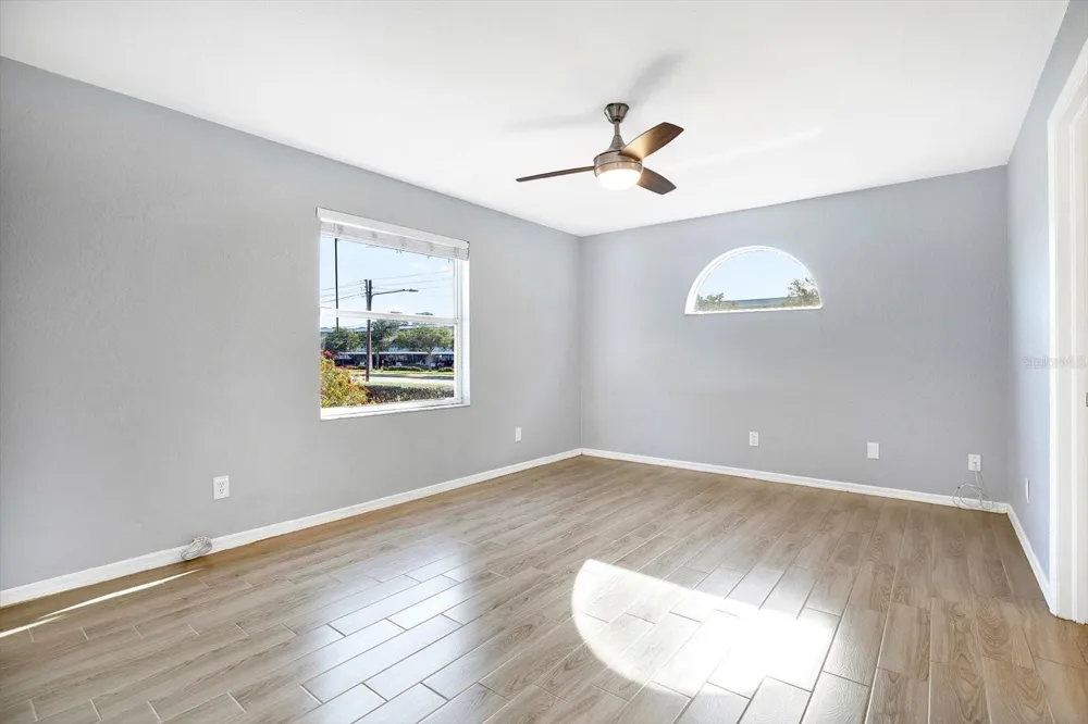 107 47TH AVENUE St Petersburg, FL 33703