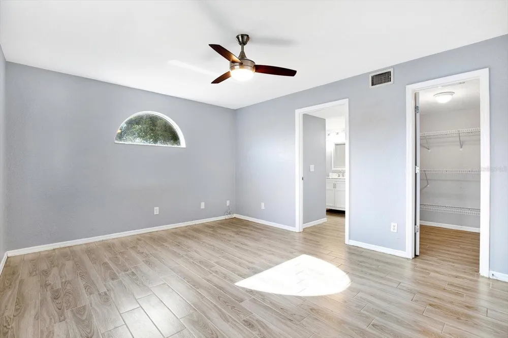 107 47TH AVENUE St Petersburg, FL 33703