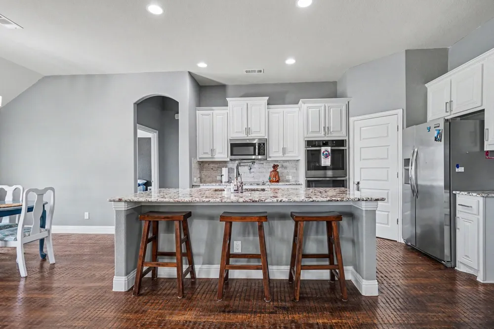 718 Cactus Creek Court Godley, TX 76044