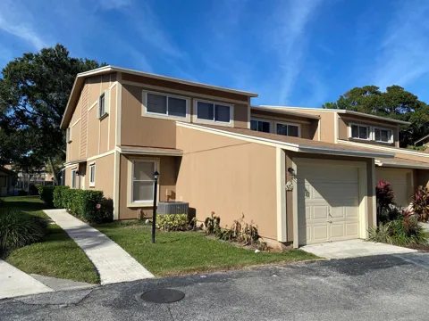 371 Maplecrest Circle