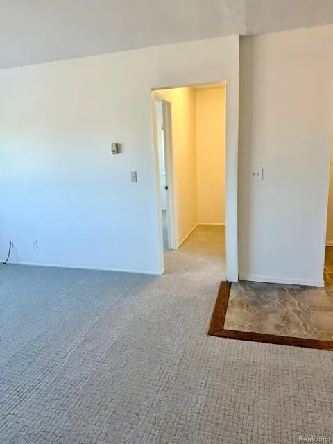 805 PLATE STREET #210 Rochester City, MI 48307