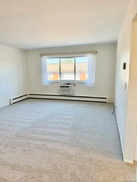 805 PLATE STREET #210 Rochester City, MI 48307