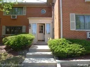 805 PLATE STREET #210 Rochester City, MI 48307