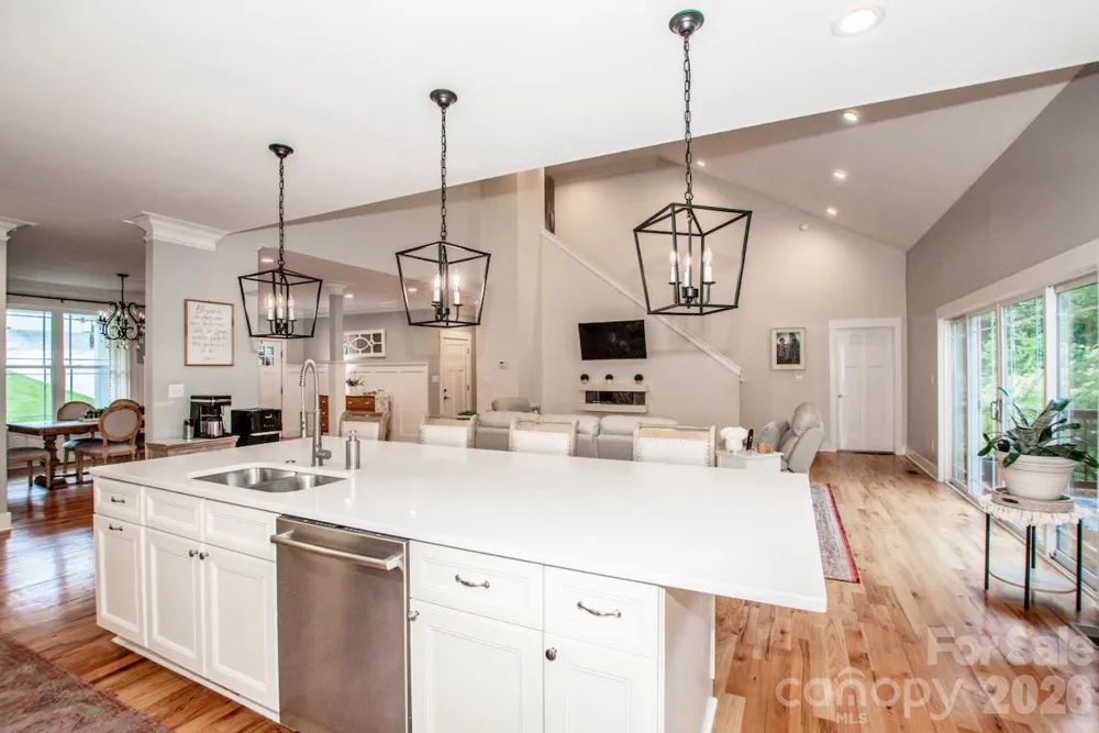 155 Wood Acre Drive Mooresville, NC 28115