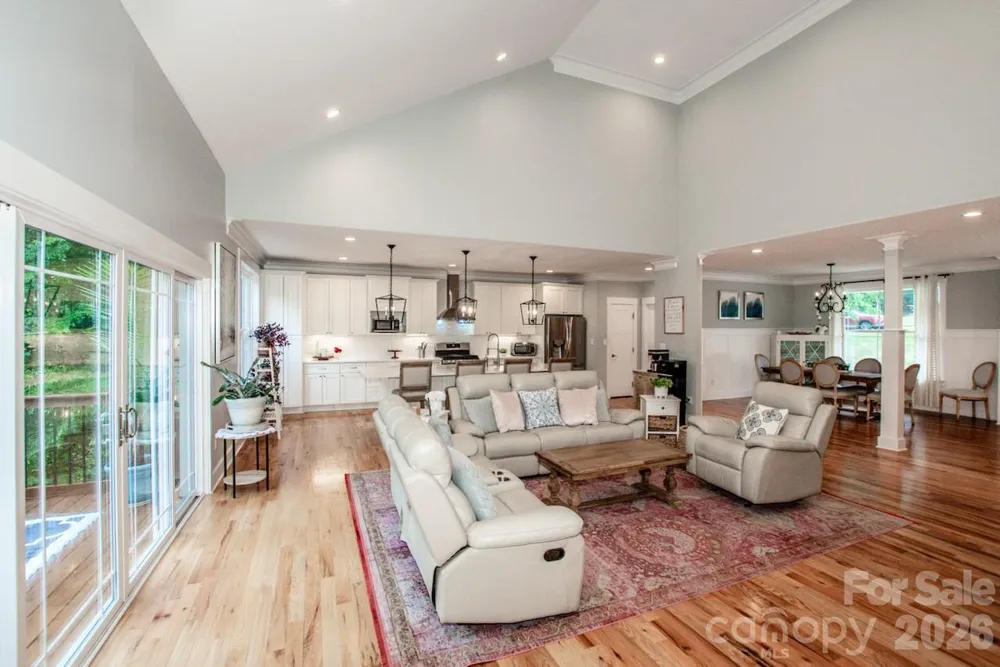 155 Wood Acre Drive Mooresville, NC 28115