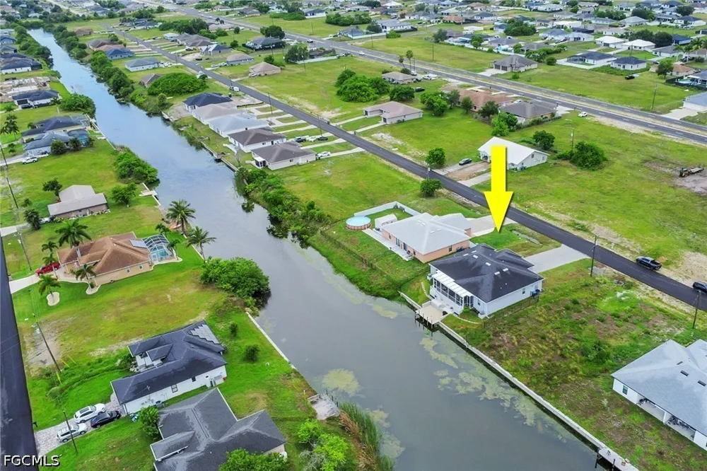 NE 8th Place Cape Coral, FL 33909