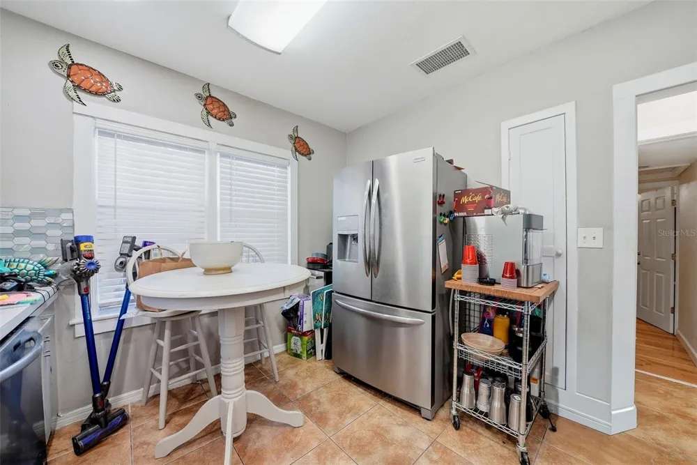 726 MANDALAY AVENUE Clearwater Beach, FL 33767