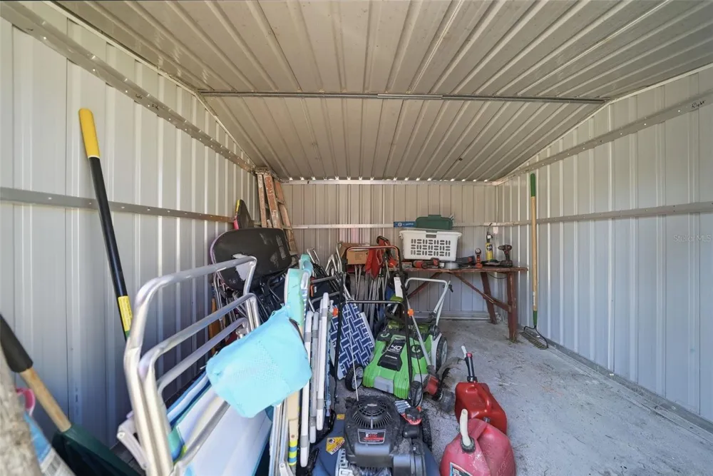 726 MANDALAY AVENUE Clearwater Beach, FL 33767