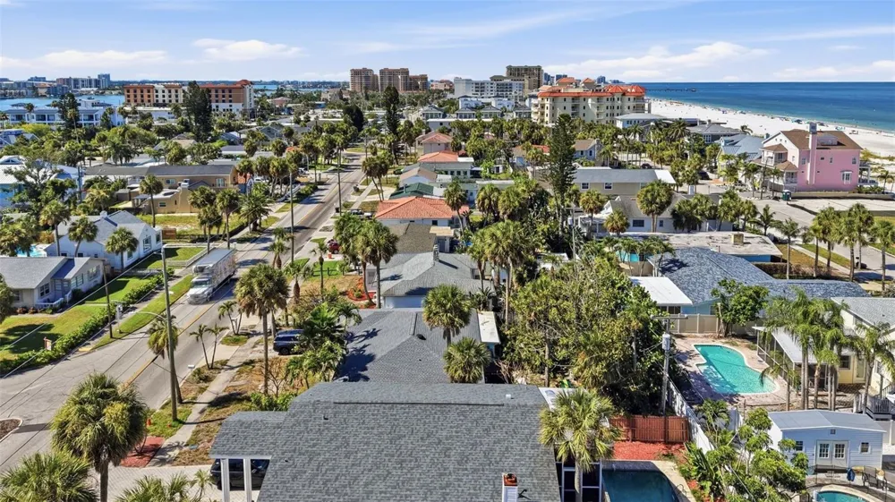 726 MANDALAY AVENUE Clearwater Beach, FL 33767