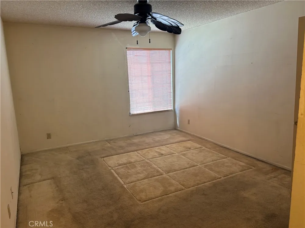 9714 Sepulveda #113 North Hills, CA 91343