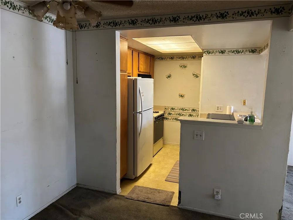 9714 Sepulveda #113 North Hills, CA 91343