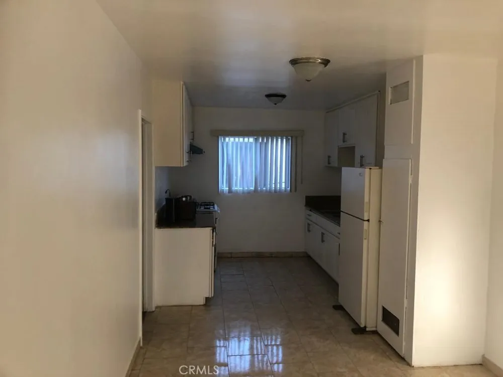 2026 S Ridgeley Los Angeles, CA 90016