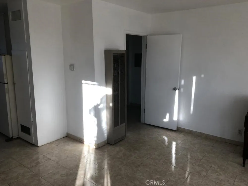 2026 S Ridgeley Los Angeles, CA 90016