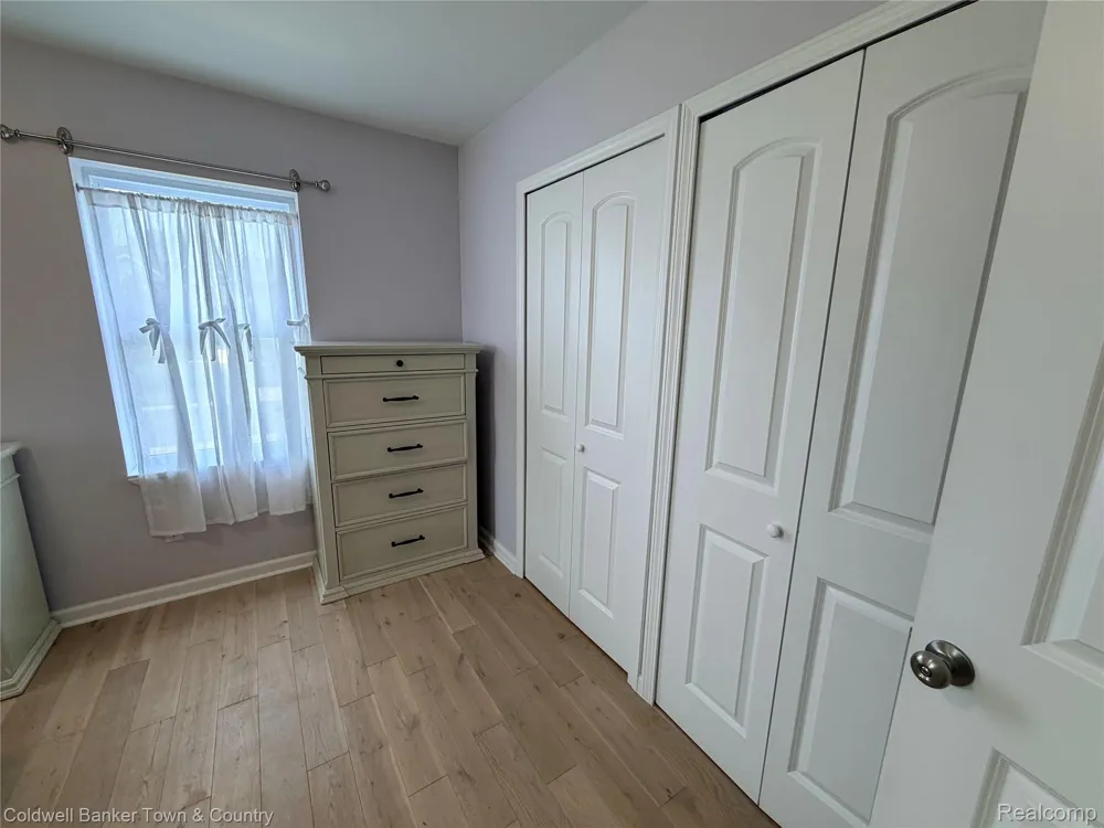5881 Woodruff View Drive Brighton Township, MI 48116