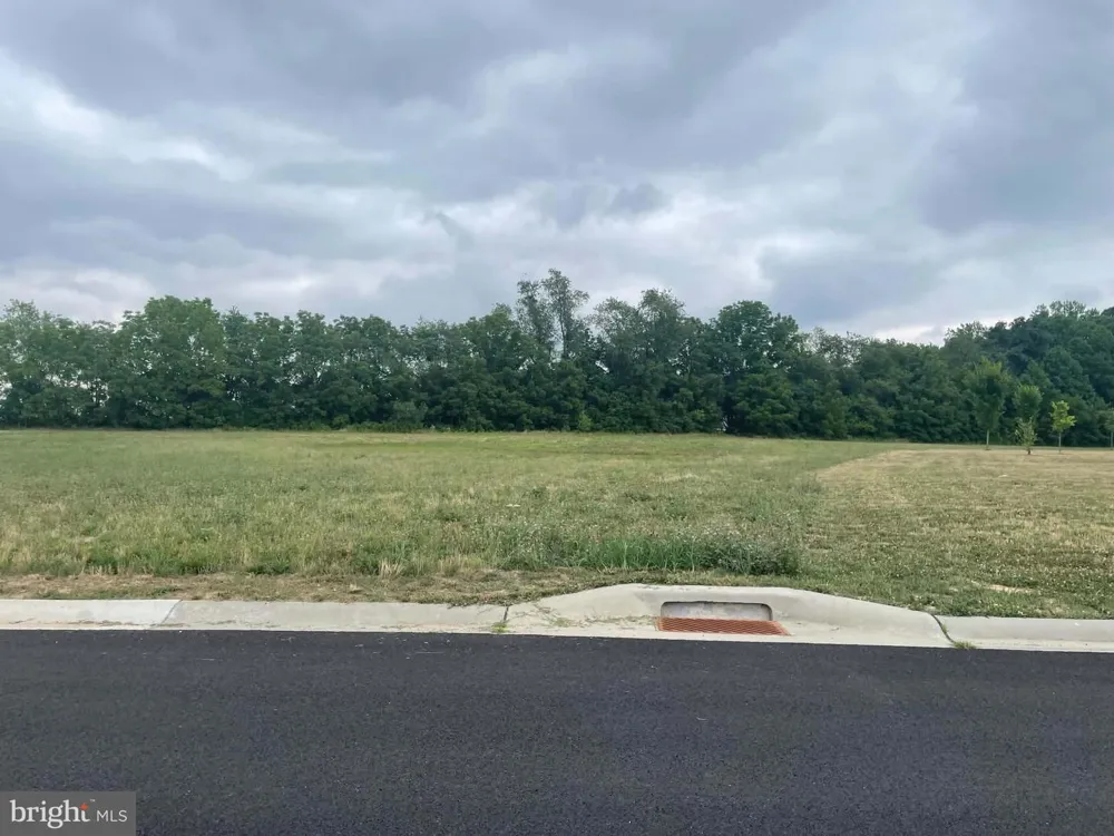 48 HARDROCK DRIVE Smyrna, DE 19977