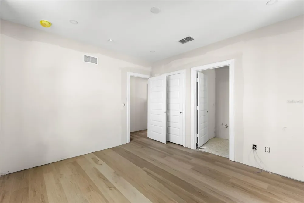 368 14TH STREET St Petersburg, FL 33705