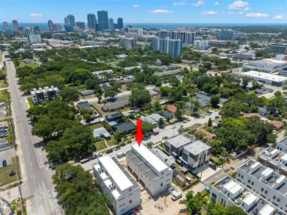 368 14TH STREET St Petersburg, FL 33705