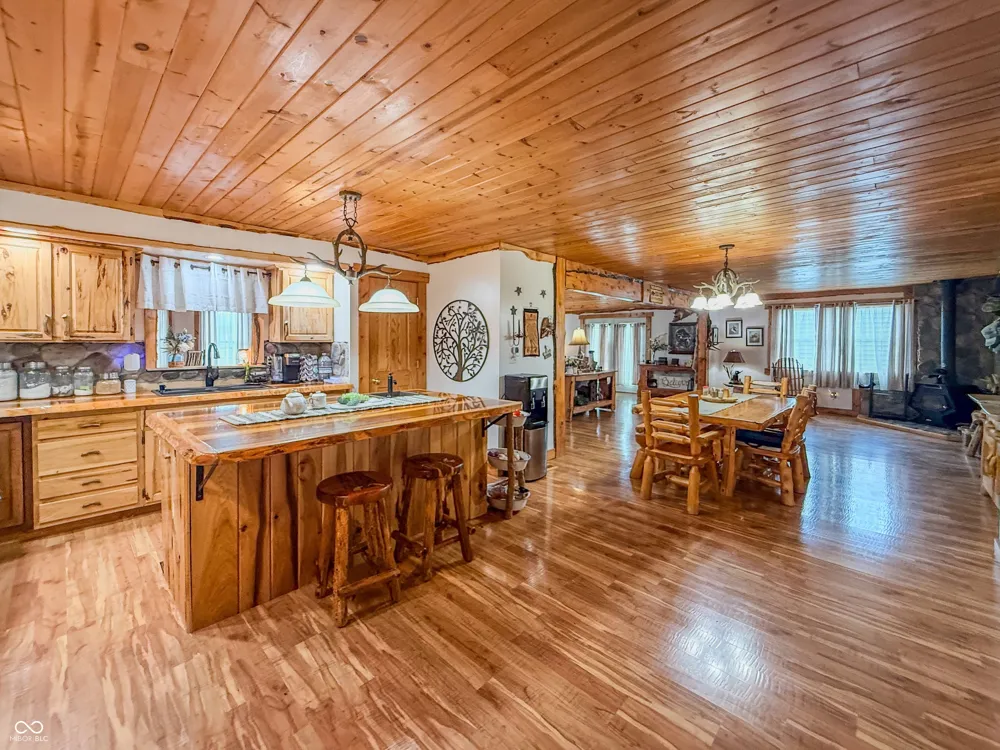 4981 E Rinker Road Mooresville, IN 46158