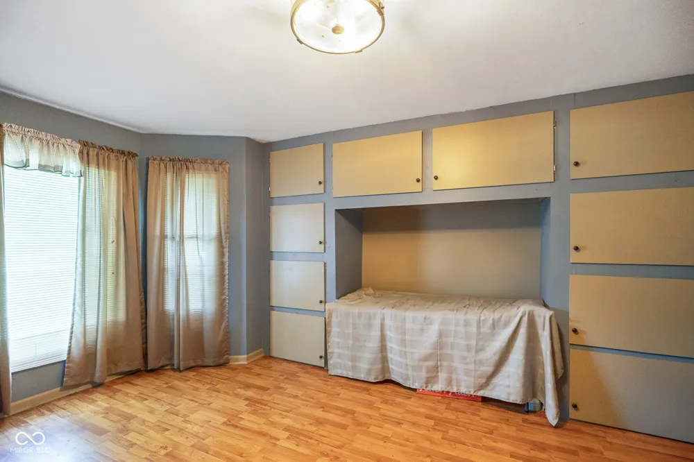 4981 E Rinker Road Mooresville, IN 46158