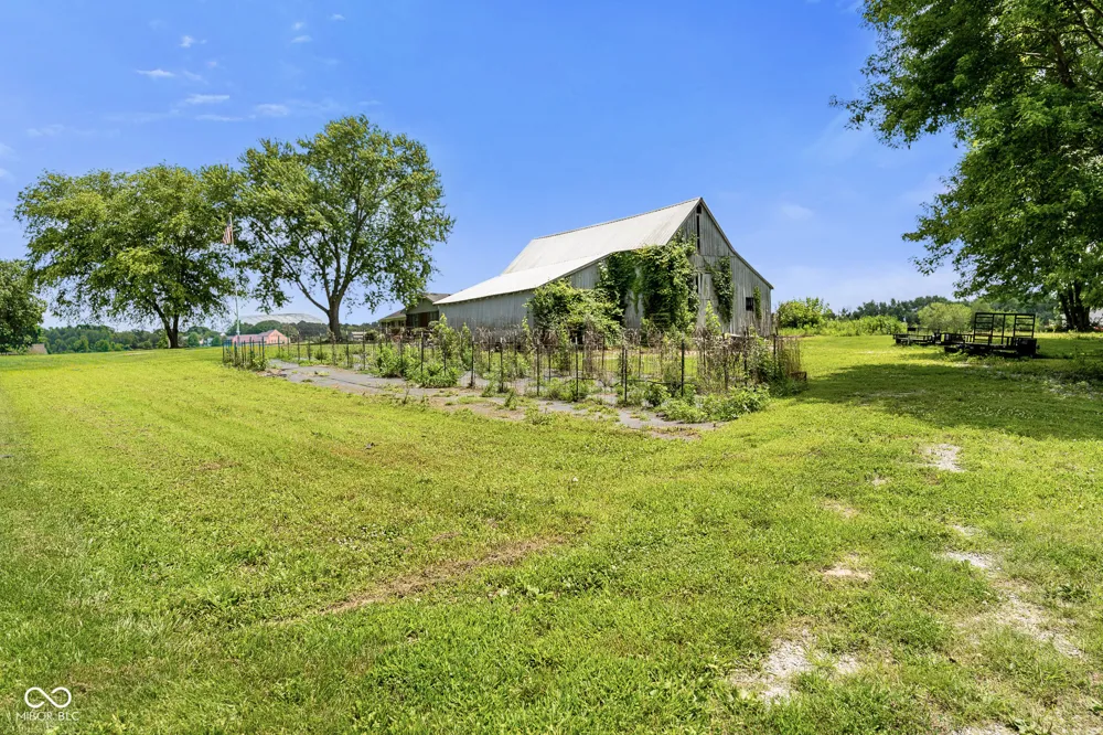 4981 E Rinker Road Mooresville, IN 46158