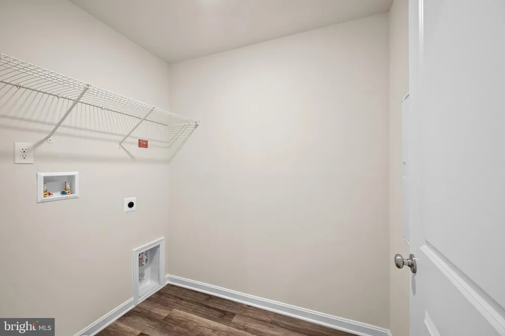 207 MAXWELL STREET Shenandoah Junction, WV 25442