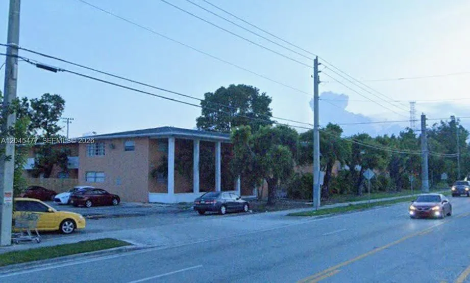 9760 SW 184th St #12D Cutler Bay, FL 33157