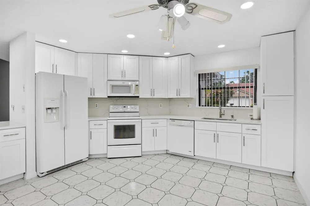 10523 Ladypalm #B Boca Raton, FL 33498