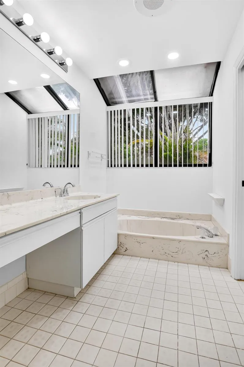 10523 Ladypalm #B Boca Raton, FL 33498