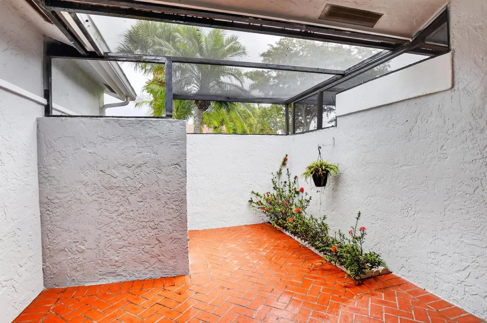 10523 Ladypalm #B Boca Raton, FL 33498