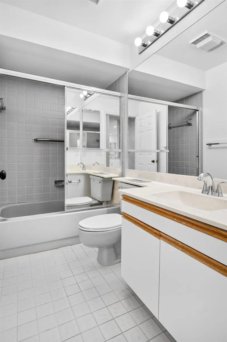 10523 Ladypalm #B Boca Raton, FL 33498