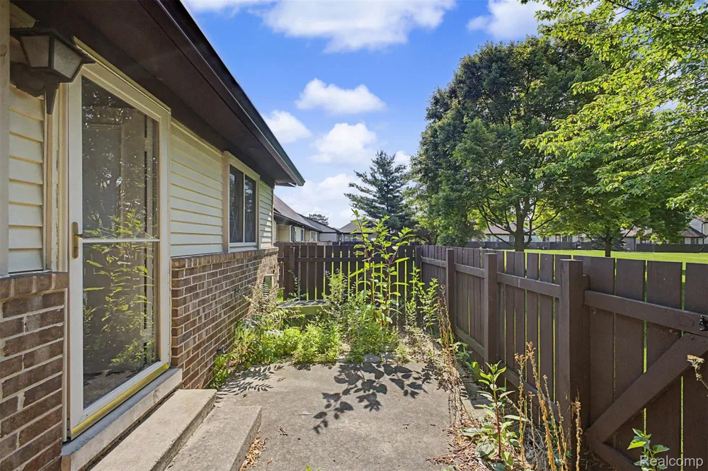 3627 Heritage Parkway Dearborn City, MI 48124